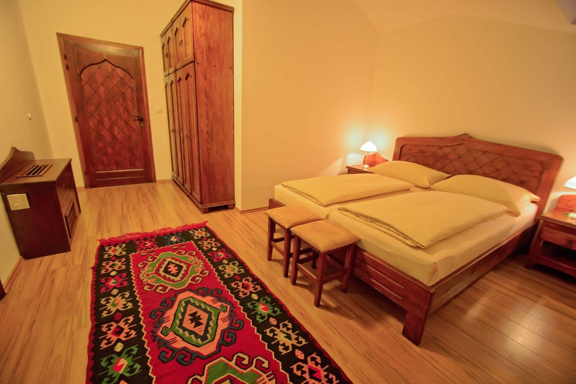 Boutique Hotel Old Town Mostar Buitenkant foto