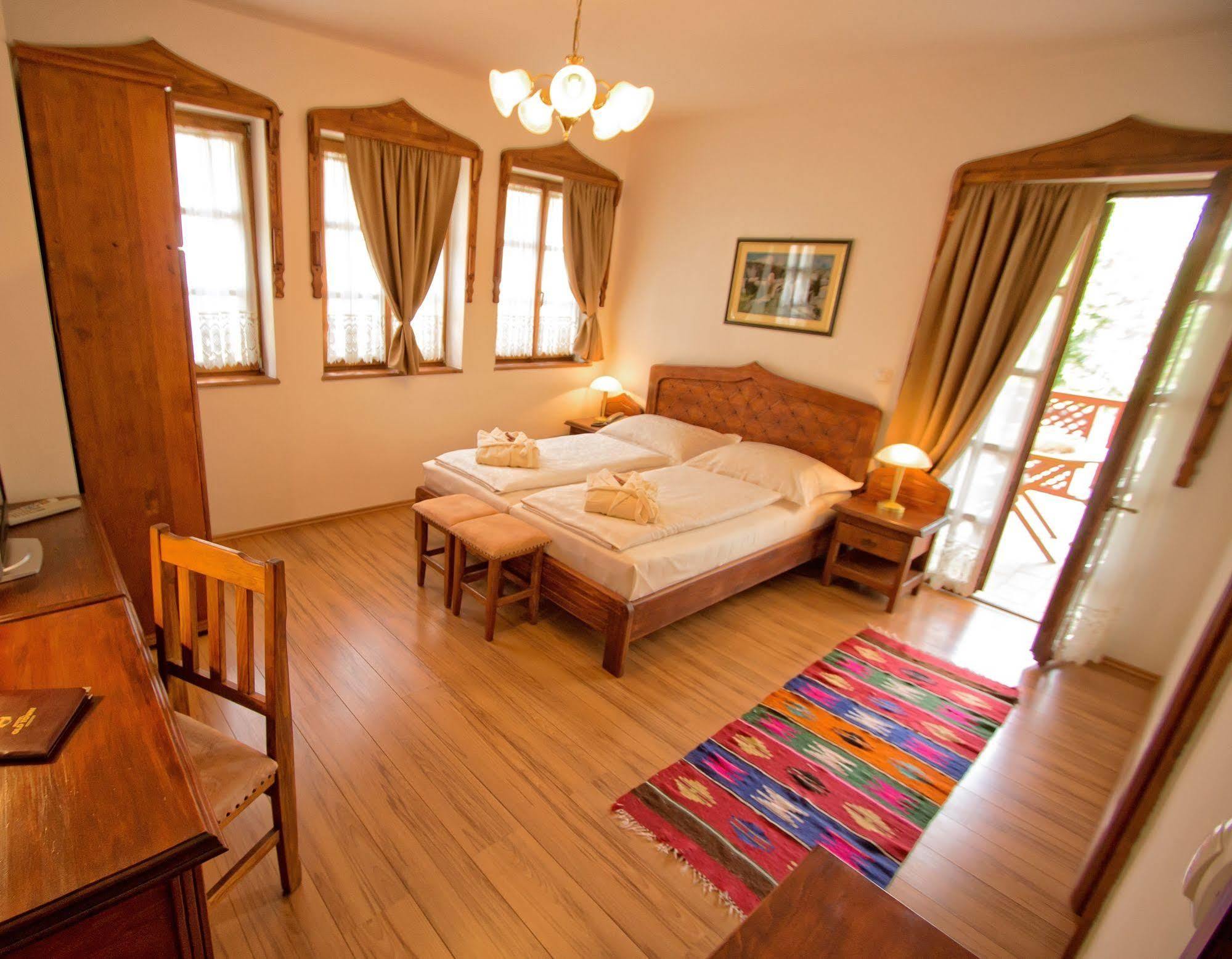 Boutique Hotel Old Town Mostar Buitenkant foto